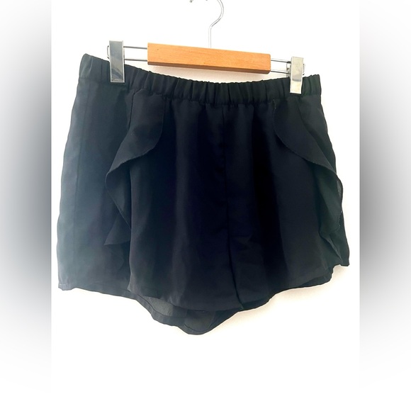 H&M DIVIDED Black Short Shorts US 8 - Picture 5 of 5